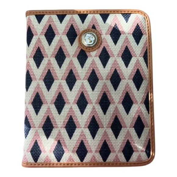 Spartina Geometric Patterned Notepad Clutch with Button Detail - Picture 1 of 7